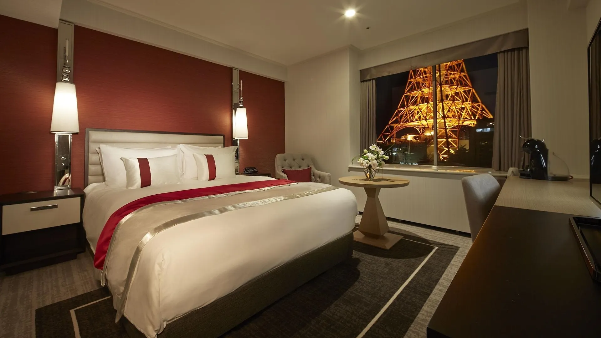 Tokyo Prince Hotel 4*,  יפן